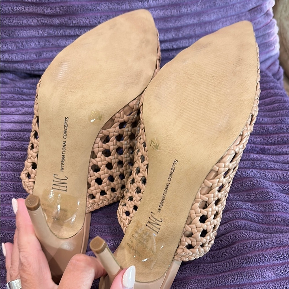 INC International Concepts Tan Mules with Woven Design - Picture 7 of 10
